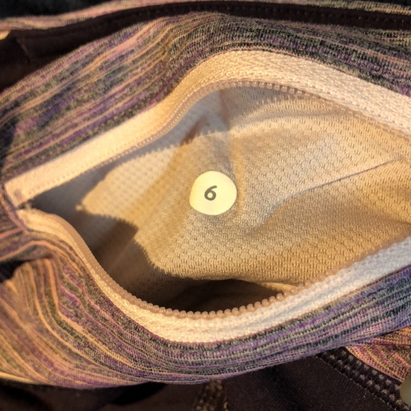 Lululemon leggings - Picture 4 of 4